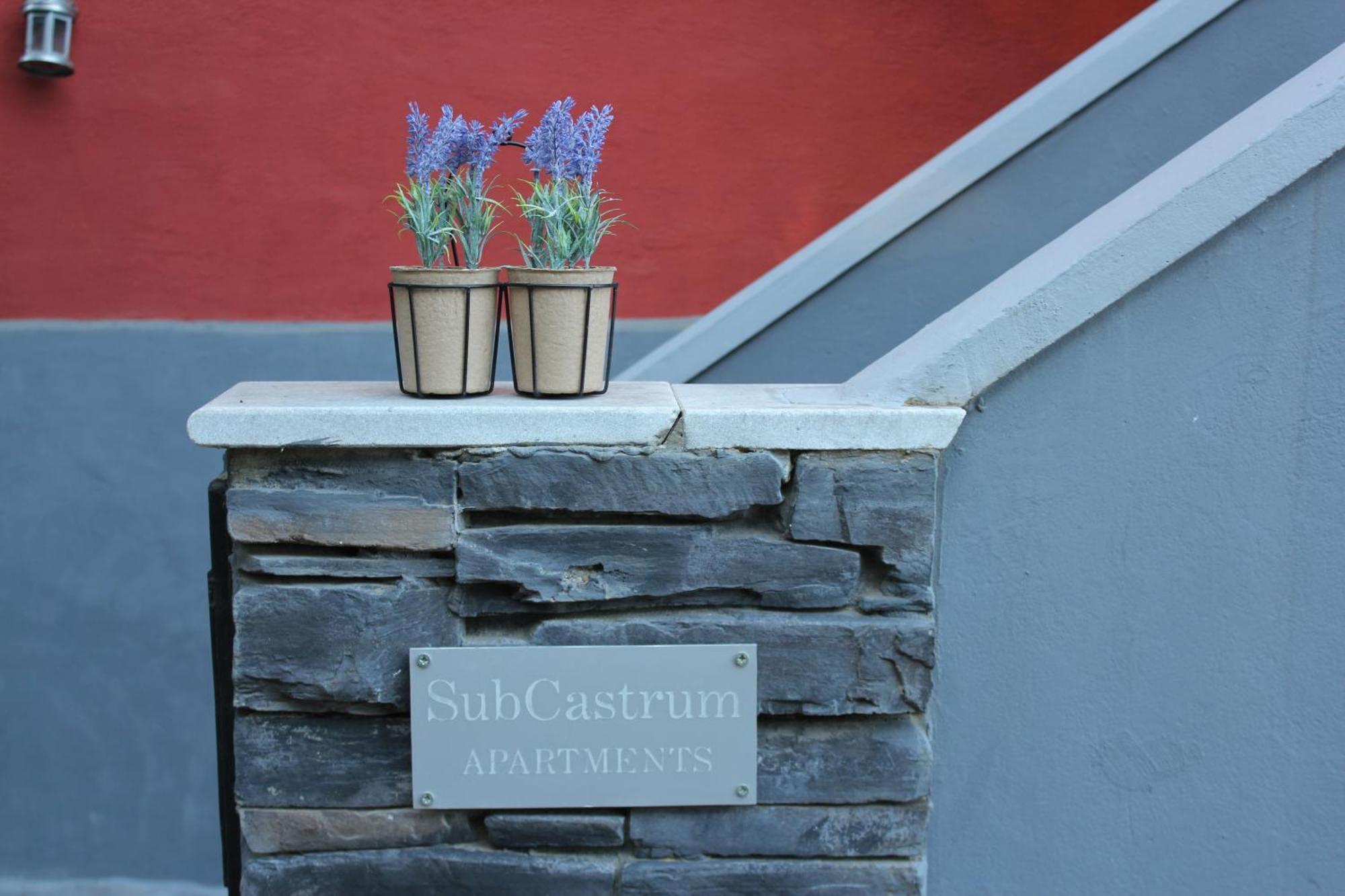 Subcastrum Apartments プーラ エクステリア 写真